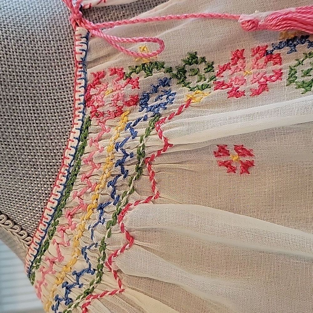 Vintage Hungarian Embroidered Peasant Blouse - image 4